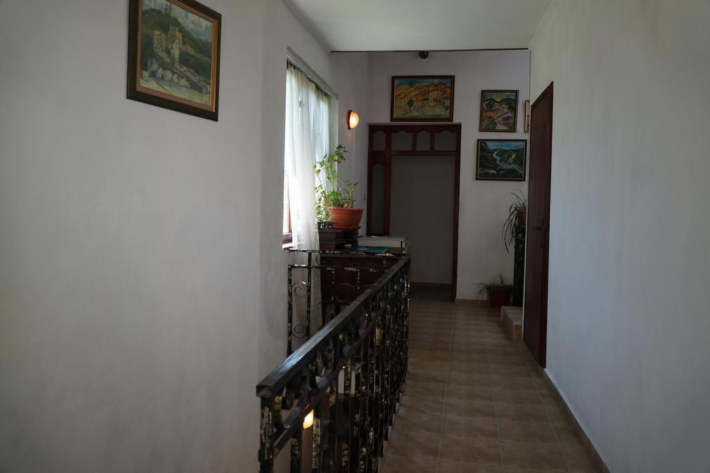 Guestrooms Ross Veliko Tărnovo Esterno foto