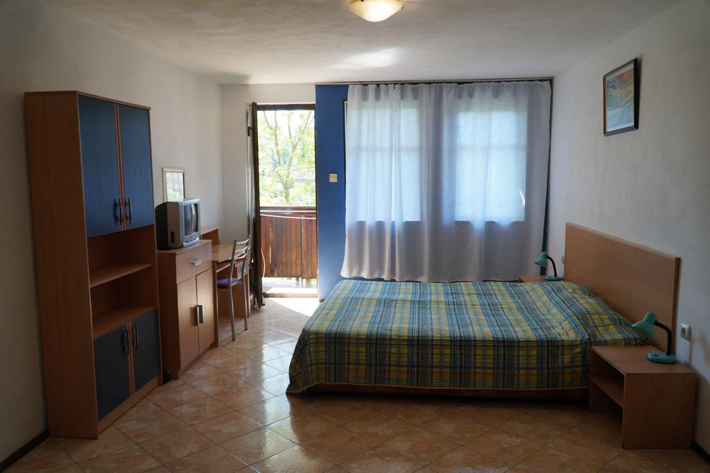 Guestrooms Ross Veliko Tărnovo Esterno foto